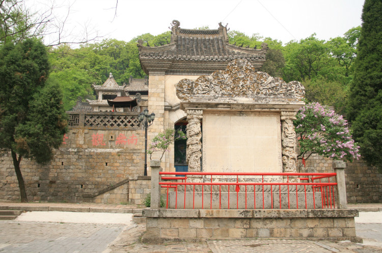 民國寺石雕廟古建精品-大連清泉寺漢白玉詩屏